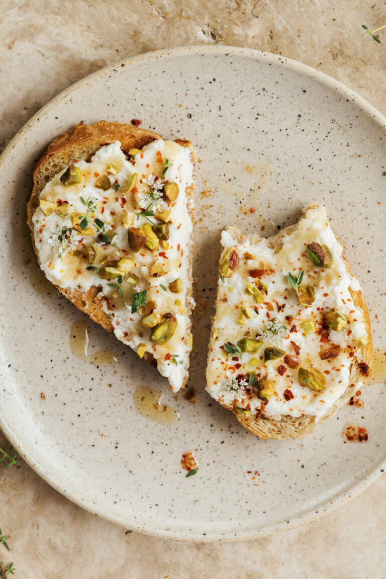 Ricotta Toast with Honey & Pistachios_easter brunch menu ideas